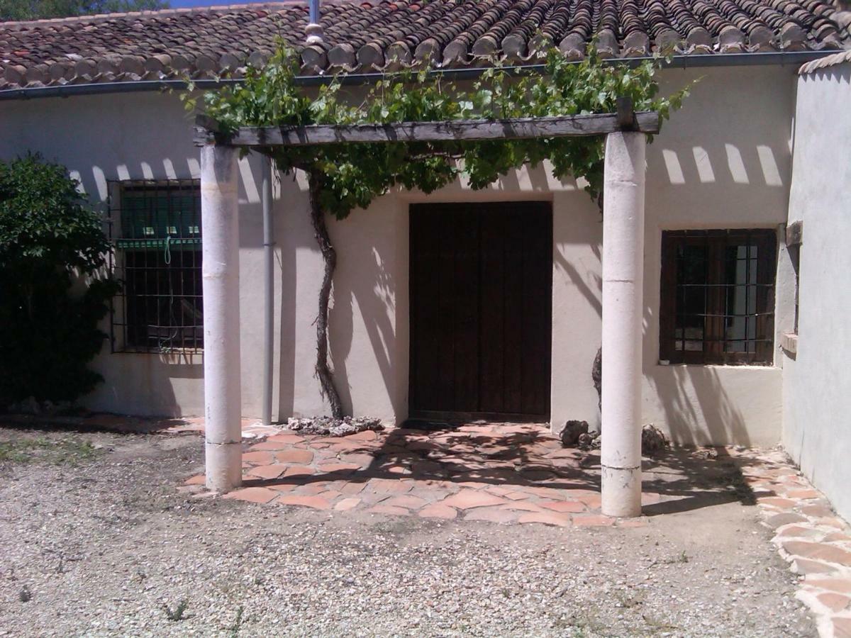 Casa Rural La Navarra Вільярробледо Екстер'єр фото